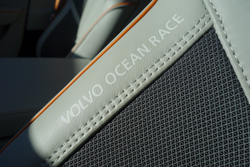 Illustration for article titled The Volvo V90 Cross Country Has Orange Seatbelts and a $3,300 Cargo Box and I Love It